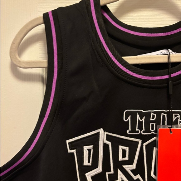 Headgear Classics The Proud Family Men’s Basketball Jersey Size Large BNWT - Picture 10 of 13